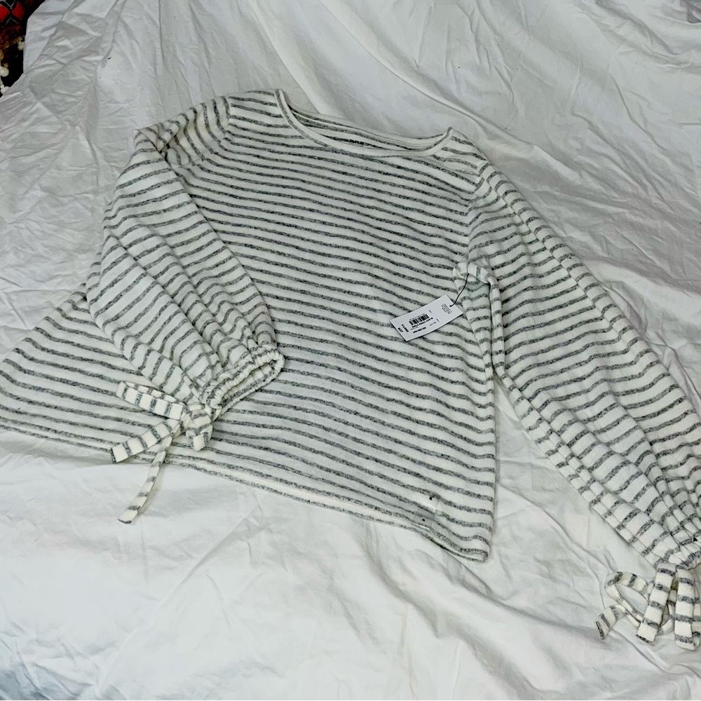 New a.n.a Sweater